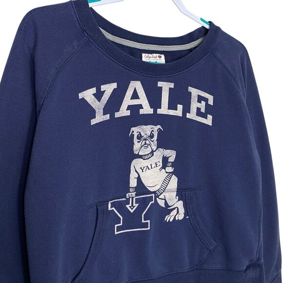 Yale Sweatshirt Womens M Blue Bulldogs Cropped Boxy Long Sleeve University NCAA - Picture 4 of 9